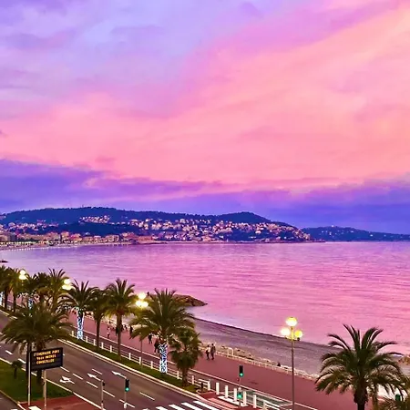 Riviera: Promenade Des Anglais Seaview Terrace *